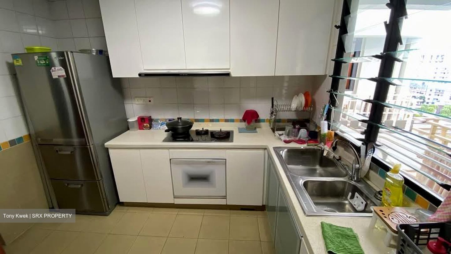 Woodsvale (D25), Condominium #579575271